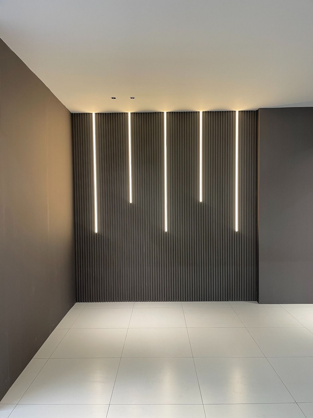 40" Smart LED Strip Light Secondary image